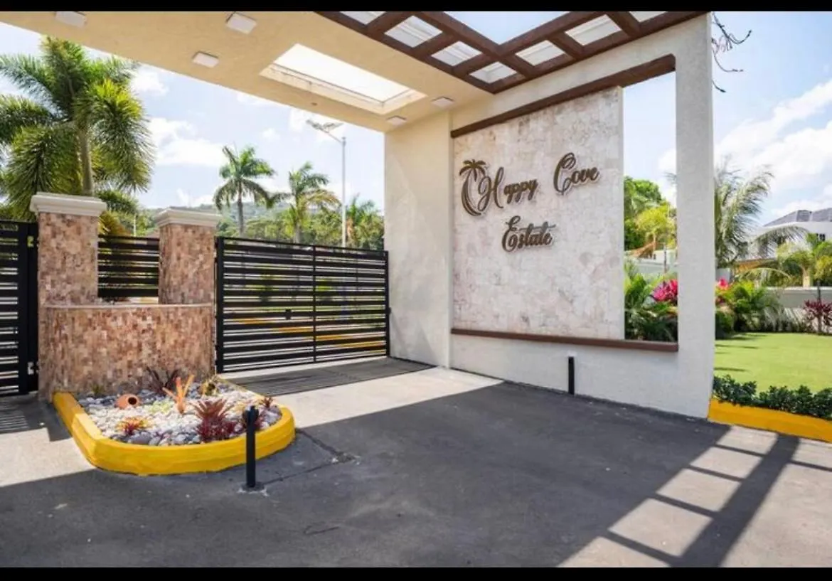 Holiday home Luxurious Villa Royale- 5 Min Drive To Ocho Rios Jamaica